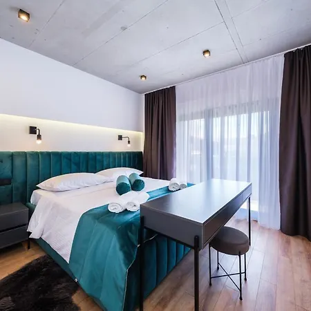 Willa Antonia *